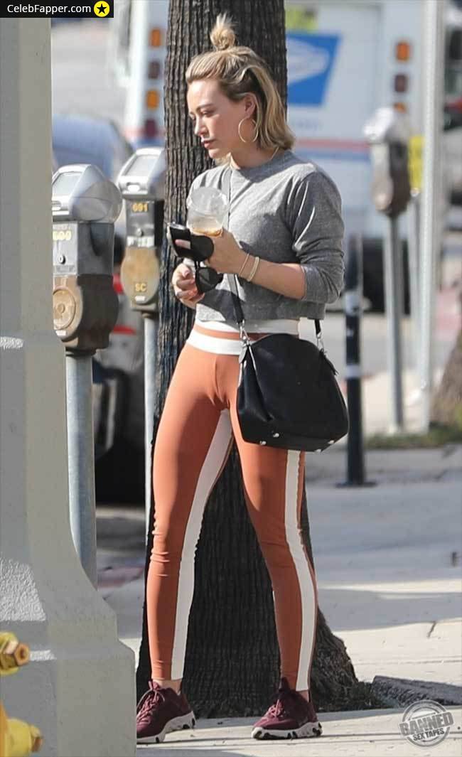 hilary duff fap camel toe pussy